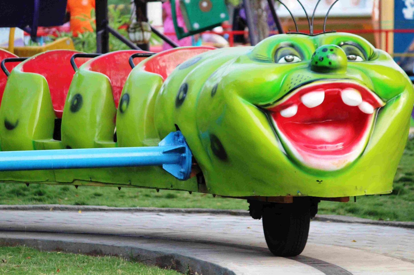 Amusement Rides Paravasa Ulagam